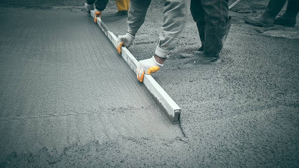 Best Concrete Driveway Installation in Simsbury Center, CT